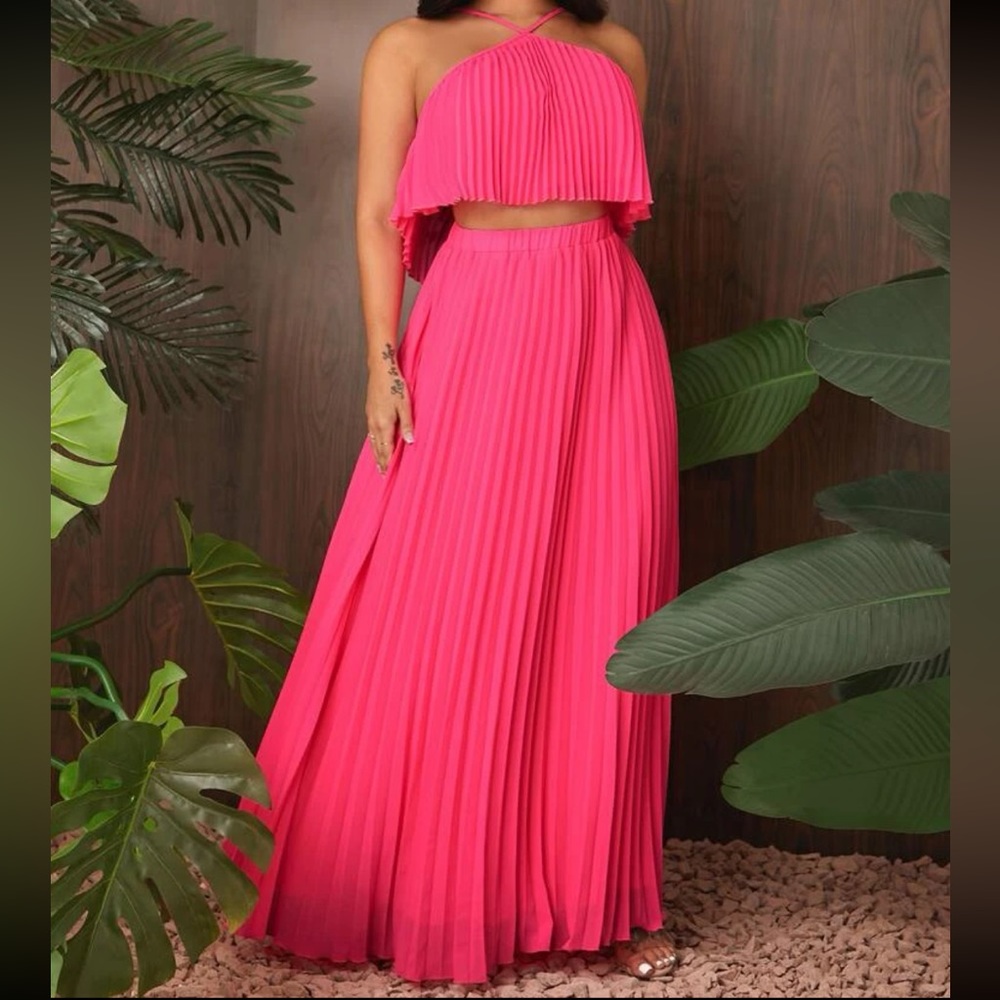 Solid Pleated Halter Top & Skirt